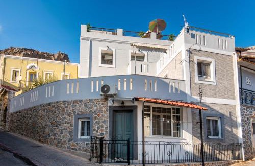 Kalymnos Town Apartment | Popi's house in town