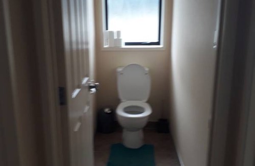 Flat Bush Resort | Private room ∙ 1 guest