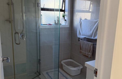 Lynfield Resort | Private room ∙ 1 guest