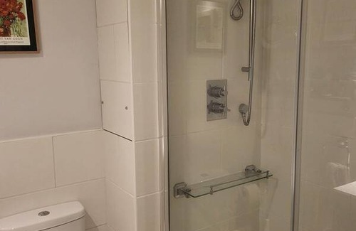 Newington Resort | Private room ∙ 2 guests