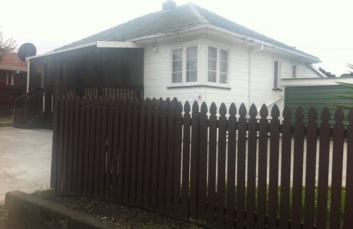 Manurewa Resort | Private room ∙ 2 guests