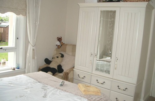 Glasgow Resort | Private room ∙ 2 guests