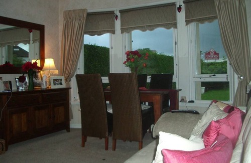 Glasgow Resort | Private room ∙ 2 guests