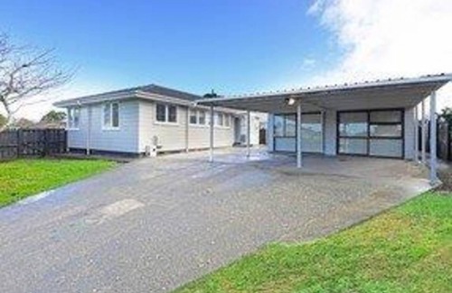 Mangere Resort | Private room ∙ 2 guests