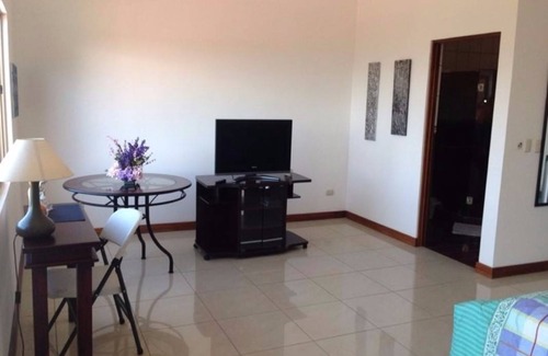Roble Resort | Private room ∙ 4 guests
