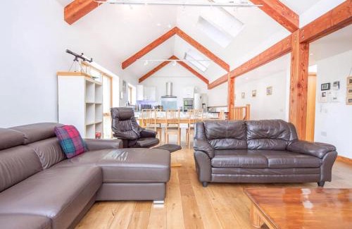Muir of Ord House | Rathad An Drobhair
