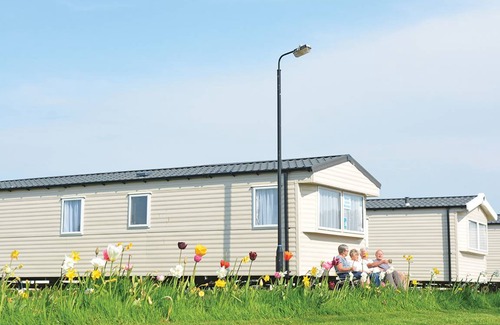 Stranraer RV Rental | Recreational vehicle (RV) ∙ 2 bedrooms ∙ 6 guests