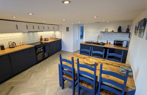 Hilton of Cadboll Cottage | Roggle Roich - A traditional cottage with breath taking views of the sea