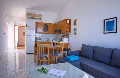 Kato Stalos Apartment | Rouladina Apt 6
