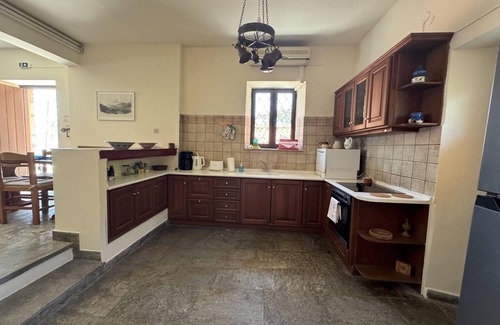 Leonidio House | Rural idyll an directly at the sea: holiday house with wifi in Arcadia, Peloponn