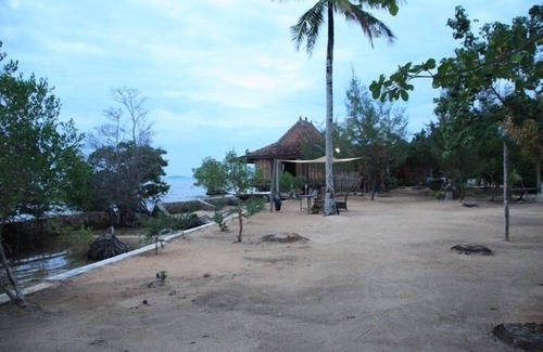 Karimun Jawa Cabin | Sea Terrace Joglo - Waru Cottage