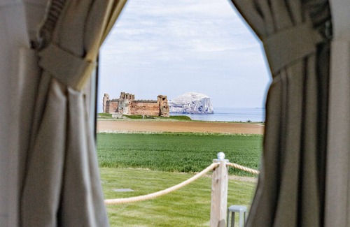North Berwick House | Seacliff Cabin (sea views)