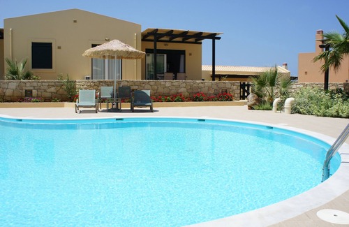 Panormos House | Semi-Detached House On A Beautiful Holiday Park With Sea View From Terrace