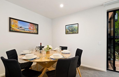 Queenstown House | Serenity Heights Villa 27A