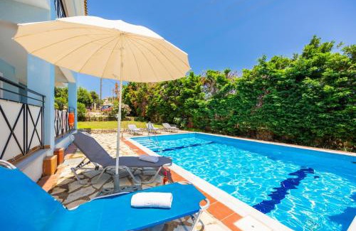Skala Villa | Skala Villa Blue