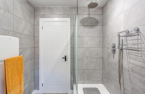 Tain House | Smiddy Cottage