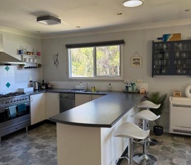 Lunawanna House | South Bruny Island Retreat