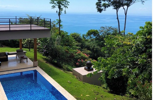 Dominical House | Spectacular Rainforest View Home