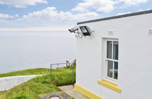 St Abbs Cottage | St Abbs The Flag House