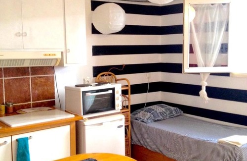 Neapoli Apartment | Studio Exarcheia-15' National Museum