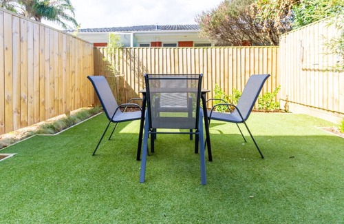 Mount Albert House | Stunning Mount Albert 2 Bed