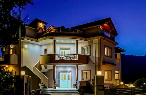 Alikanas Apartment | Sunrise Apartment in Zakynthos