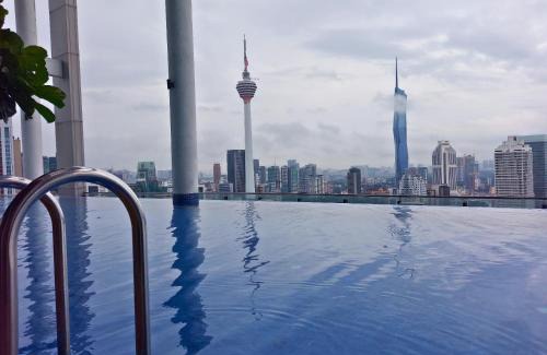 Kuala Lumpur City Centre Apartment | The Colony By Infinitum KLCC - Aura Suites