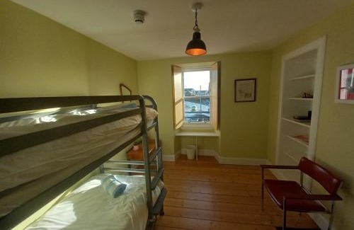 Dunbar Hostel | The Dolphin Inn Hostel