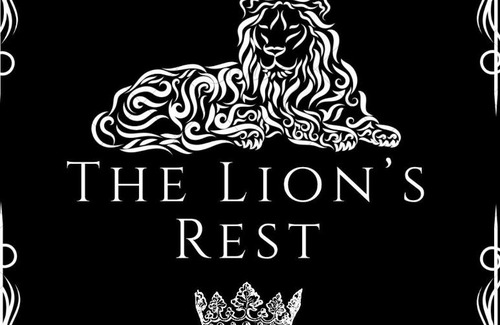 Port Glasgow Apartment | THE LION’S REST - BOUTIQUE APARTMENT SUITE.