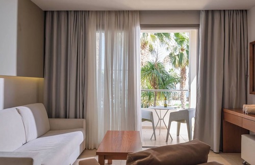 Malia Hotel | The Noverian Scenic Crete 5 Star Hilltop Villa Resort & Spa