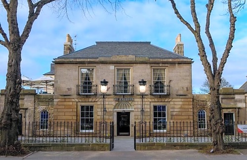 Stockbridge Hotel | The Raeburn