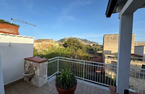 Partanna Apartment | THE SONG OF EUTERPE