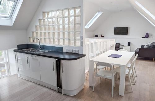 St. Andrews House | The Wee House