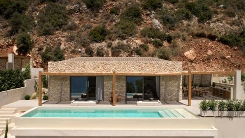 Kefalonia Villa | the Wildt - Exclusive Coastal Living