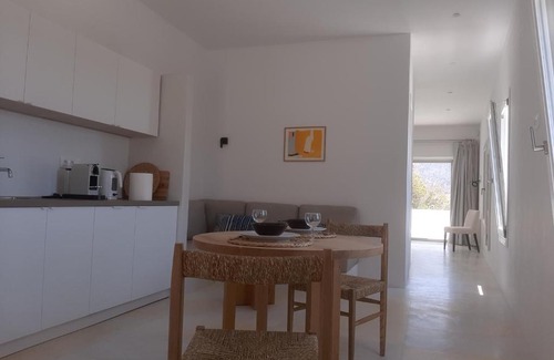 Ios Apartment | Theros Apartments 3