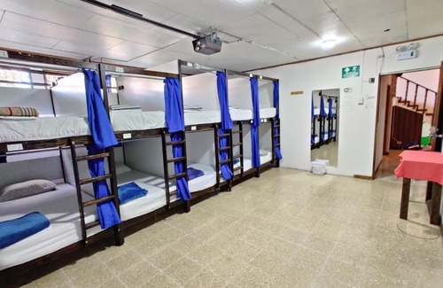 Barrio Dent Hostel | TripOn Open House