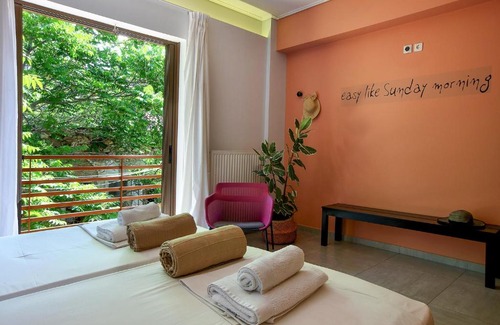 Kerameikos Apartment | Upscale Studio With Amazing Lush Terrace
