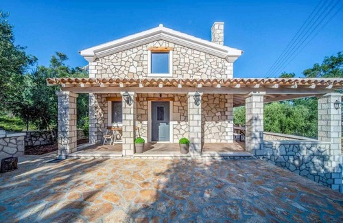 Termenades Villa | Villa ∙ 2 bedrooms ∙ 4 guests