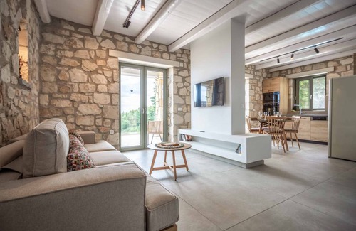 Xirokastello Villa | Villa ∙ 2 bedrooms ∙ 4 guests