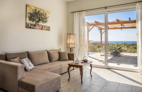 Karavados Villa | Villa ∙ 2 bedrooms ∙ 4 guests