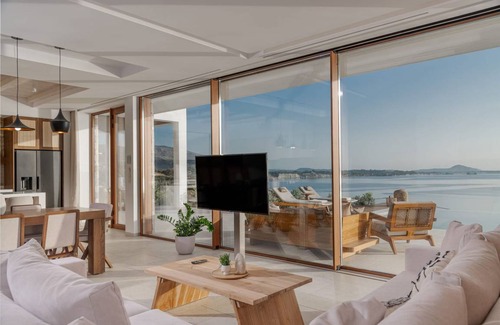 Marathias Villa | Villa ∙ 4 bedrooms ∙ 9 guests