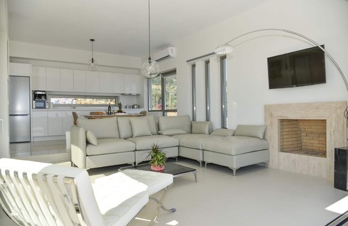 Agia Pelagia Villa | Villa Antheklia & Villa Kallia - Sea View Villas