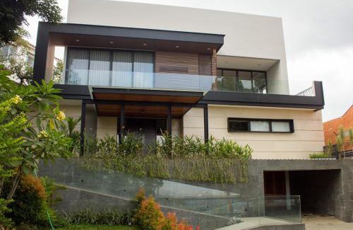Ciburial Villa | Villa Dago Pakar Bandung