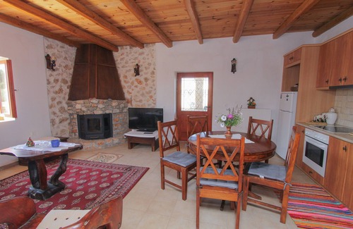 Elation Villa | Villa Farm Andreas