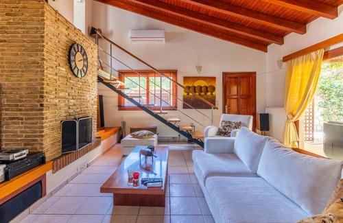 Palaiokastro Villa | Villa Irina