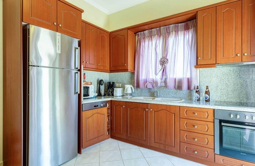 Lassi Villa | Villa Kalithea - Three Bedroom Villa, Sleeps 7