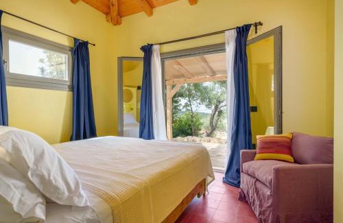 Kolaitis Villa | Villa Koukounari at Chionata