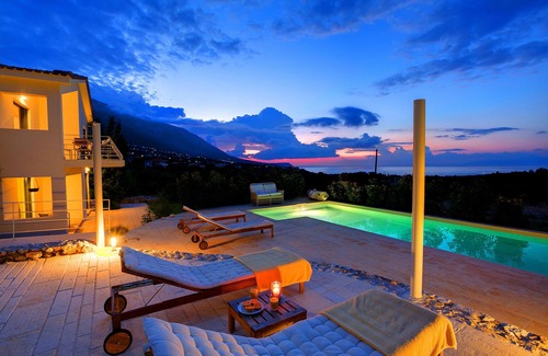 Karavados Villa | Villa 'Kteni Ideales Resort' with Sea View, Wi-Fi and Air Conditioning