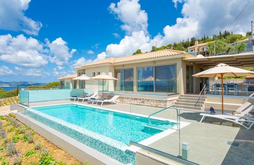 Lassi Villa | Villa Lassi Illios: Large Private Pool, Walk to Beach, Sea Views, A/C, WiFi