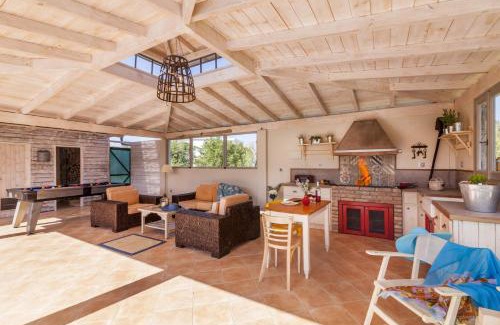 Roda Villa | Villa Marilisa by Villa Plus
